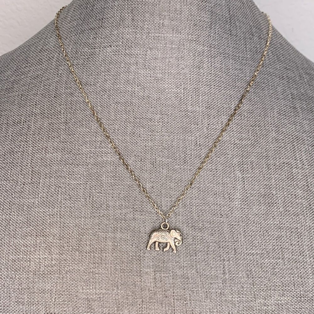 Adorable Silver Tone Chain with Petite Elephant Pendant Necklace